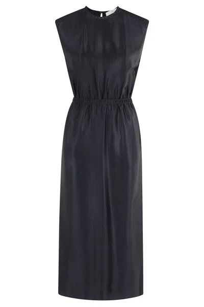 TELA RIGO MIDI DRESS WITH FLATTERING NECKLINE