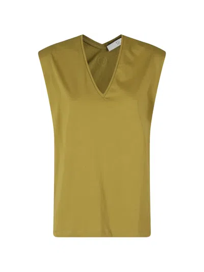 Tela Sami V-neck Sleeveless Top In Green