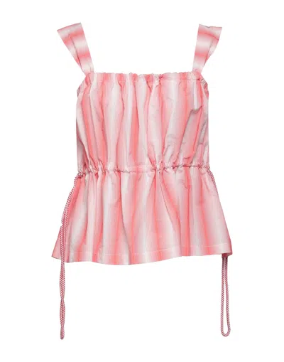 Tela Tops In Red