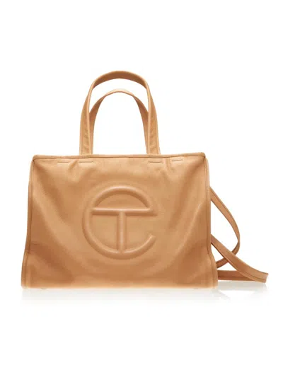 Telfar Men's Medium Carry Logo Leather Bag In Sand