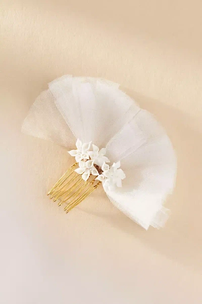 Tempête Tulle Flower Comb In White