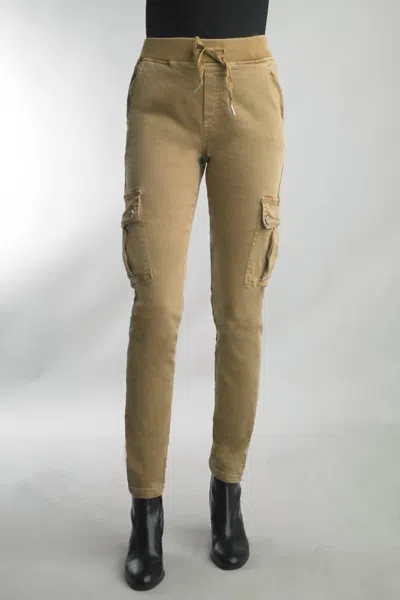 Tempo Paris Stretch Cargo Pants In Camel In Brown