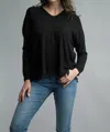 TEMPO PARIS V-NECKLINE FRINGE HEM SWEATER IN BLACK