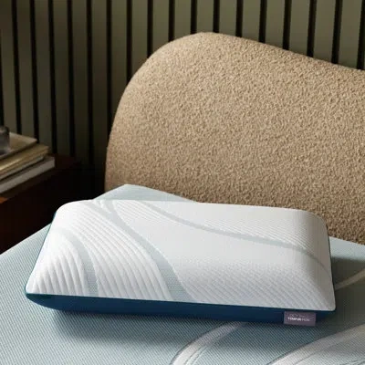 Tempur-pedic Tempur-adapt® Prolo Medium Pillow In White,blue