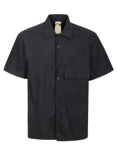 TEN C BUTTON-DOWN BLACK COTTON SHIRT WITH MINIMALIST DESIGN