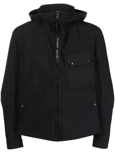 Ten C Zipped-up Chest-pocket Jacket In Schwarz