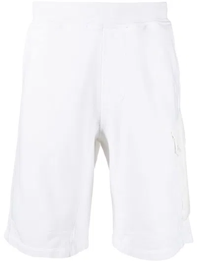 Ten C Shorts Mit Klappentasche In White