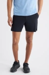 Ten Thousand Set 6.5-inch Water Repellent Cross Training Shorts