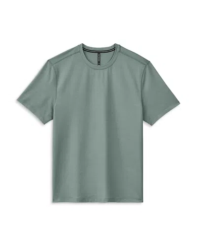 Ten Thousand Versatile Regular Fit Tee In Green