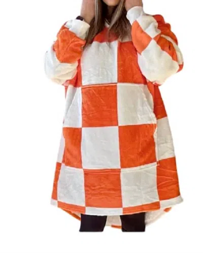 Tennessee & Co. Fan Fleece Blanket Sweatshirt In Orange & White Checkered In Multi