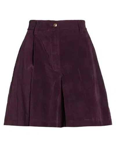 Tensione In Woman Shorts & Bermuda Shorts Plum Size S Cotton, Elastic Fibres In Purple