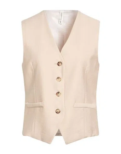 Tensione In Woman Tailored Vest Beige Size M Polyester, Viscose, Wool, Elastane In Brown