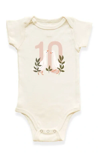 Tenth & Pine Kids'  Goose Monthly Milestones Short Sleeve Organic Baby Bodysuit In Neutral