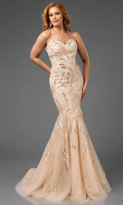 Terani Couture Sweetheart Strapless Gown In Champagne In Neutral