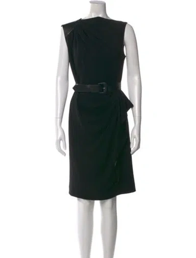 Pre-owned Teri Jon Bateau Neckline Knee-length Dress In Black