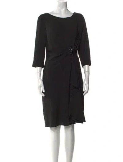 Pre-owned Teri Jon Bateau Neckline Knee-length Dress In Black