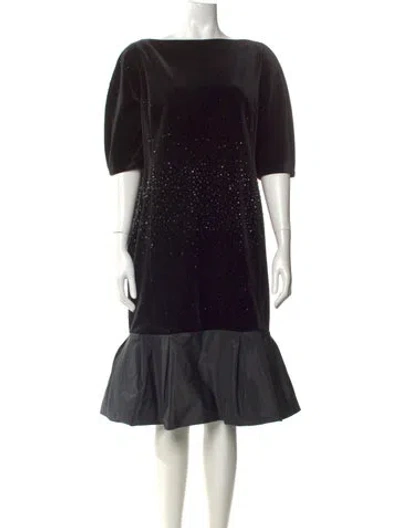 Pre-owned Teri Jon Bateau Neckline Midi Length Dress In Black