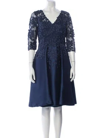 Pre-owned Teri Jon Floral Print Knee-length Dress In Blue