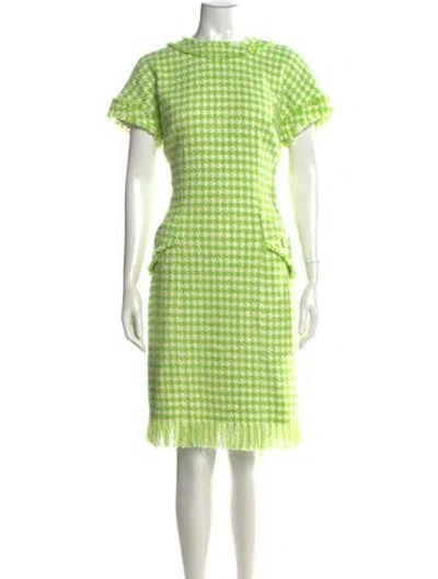 Pre-owned Teri Jon Houndstooth Print Knee-length Dress In Green