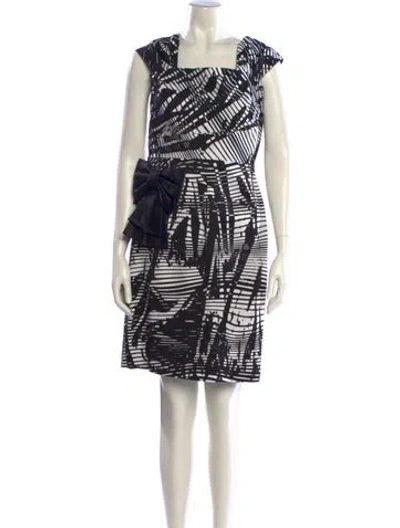 Pre-owned Teri Jon Printed Knee-length Dress In Black