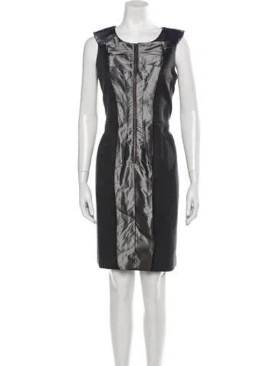 Pre-owned Teri Jon Printed Knee-length Dress In Gray