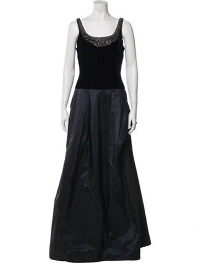 Pre-owned Teri Jon Scoop Neck Long Dress In Black