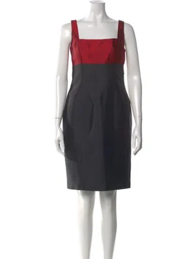 Pre-owned Teri Jon Silk Knee-length Dress In Black