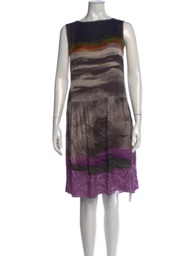 Pre-owned Teri Jon Silk Knee-length Dress In Gray