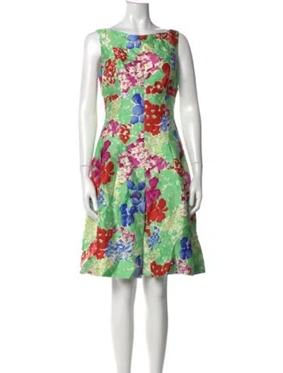 Pre-owned Teri Jon Silk Knee-length Dress In Green