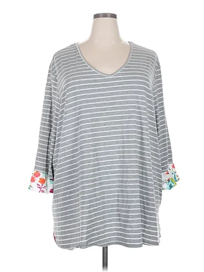 Pre-owned Terra & Sky 3/4 Sleeve Top Gray V-neck Tops