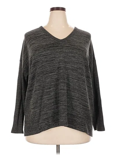 Pre-owned Terra & Sky 3/4 Sleeve T-shirt In Gray