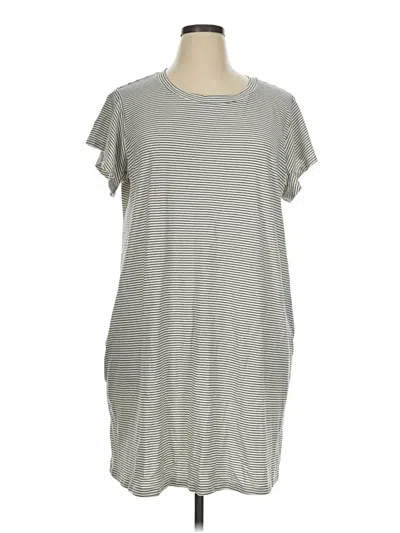 Pre-owned Terra & Sky Casual Dress In Gray