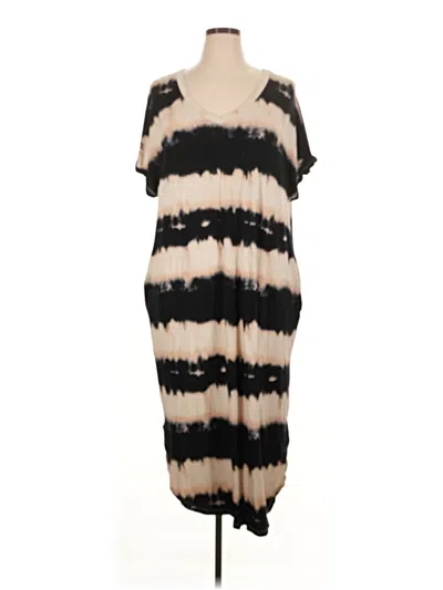 Pre-owned Terra & Sky Casual Dress In Ivory