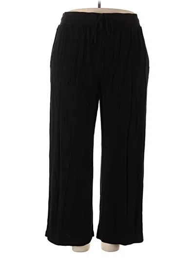 Pre-owned Terra & Sky Casual Pants In Black