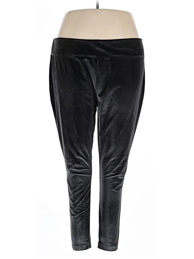 Pre-owned Terra & Sky Casual Pants In Black