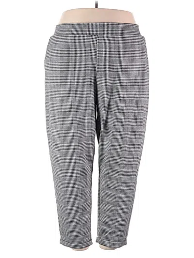 Pre-owned Terra & Sky Casual Pants In Gray