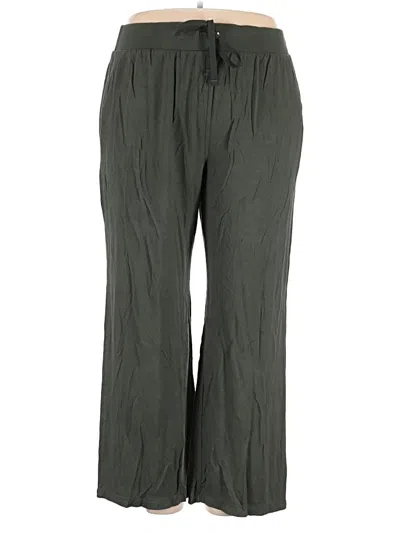Pre-owned Terra & Sky Casual Pants In Green