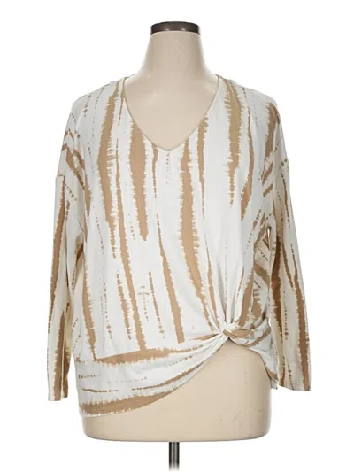 Pre-owned Terra & Sky Kimono In Ivory