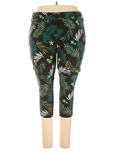 Pre-owned Terra & Sky Leggings In Green