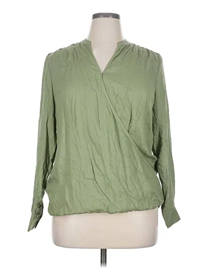 Pre-owned Terra & Sky Long Sleeve Blouse In Green
