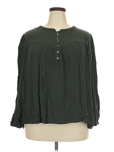 Pre-owned Terra & Sky Long Sleeve Blouse In Green