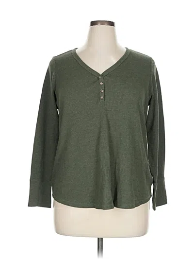 Pre-owned Terra & Sky Long Sleeve Henley Shirt In Green