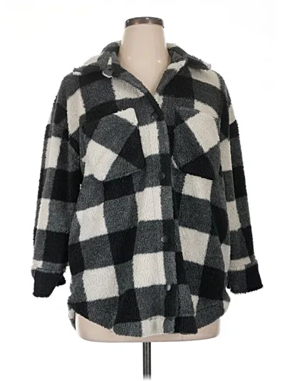 Pre-owned Terra & Sky Pullover Sweater In Black