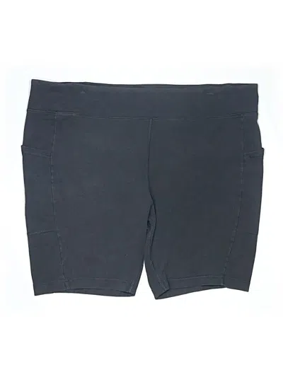 Pre-owned Terra & Sky Shorts In Black