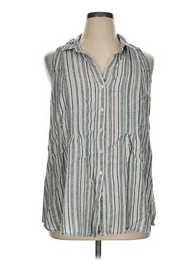 Pre-owned Terra & Sky Sleeveless Button Down Shirt In Gray
