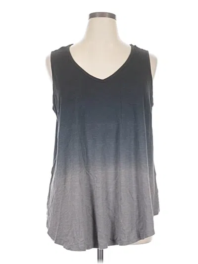 Pre-owned Terra & Sky Sleeveless T-shirt In Gray
