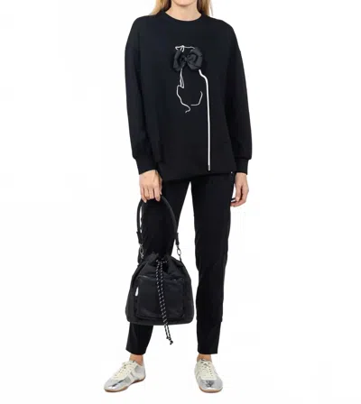 Terra Line Art Crew Neck Sweater In Black