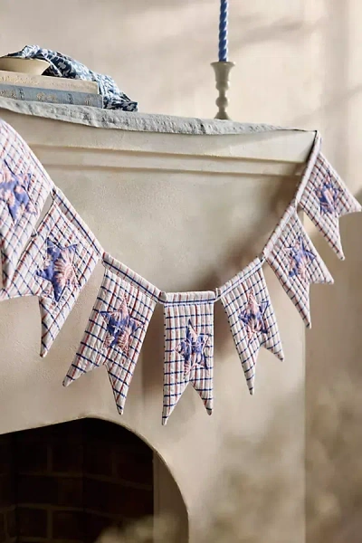 Terrain Americana Quilted Garland In Neutral