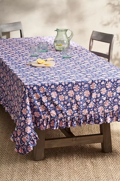 Terrain Americana Ruffle Cotton Tablecloth