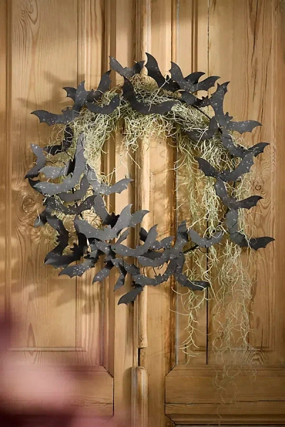 Terrain Bat Swarm Iron Wreath In Multi